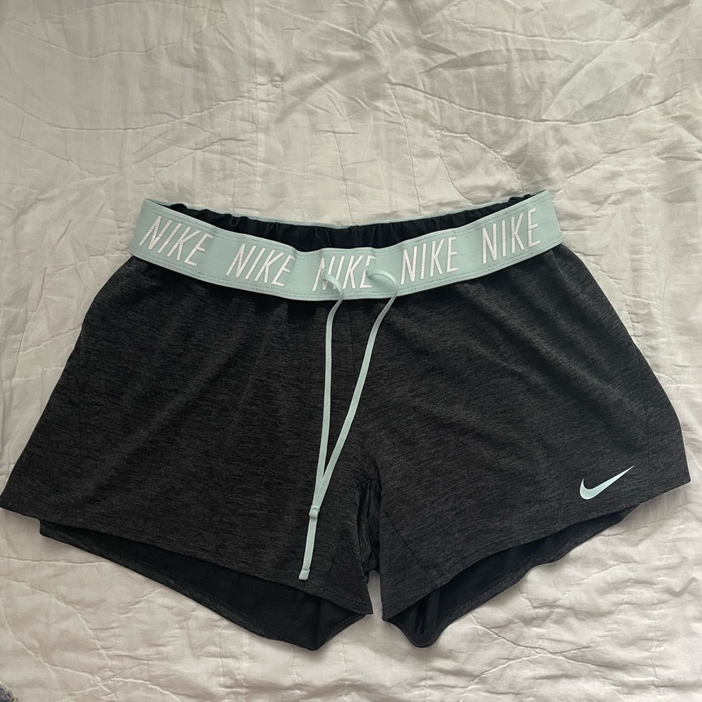 Grey nike shorts